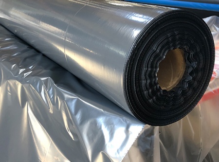 бахчевая пленка второй сорт 1,4м х 2000м, перфорация