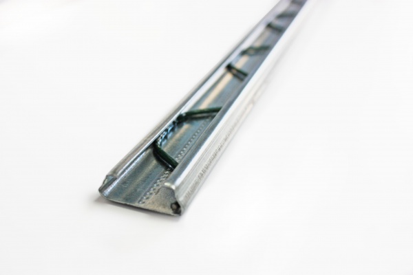 профиль «зиг заг» 0,7мм для крепления пленки на теплицу (оцинкованный) в комплекте с пружиной